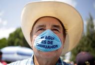 Protest against the decision of the Mexican government to divert water from La Boquilla dam to the U.S., in Delicias