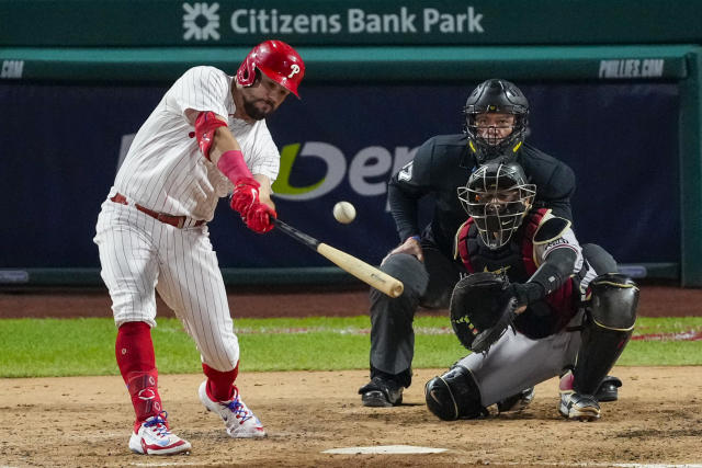 Kyle Schwarber makes history as Phillies move one game away from