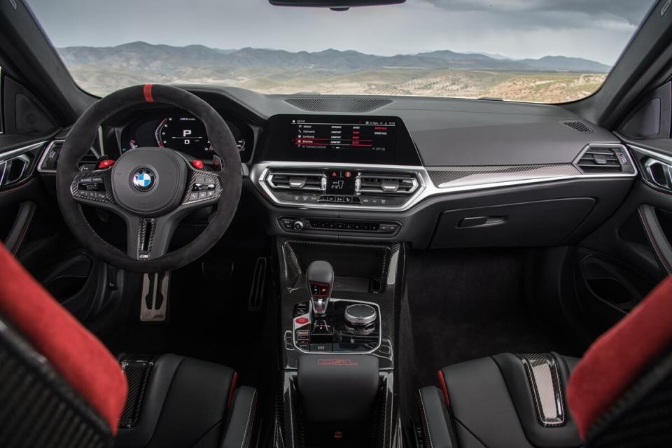 P90461684_highRes_the-new-bmw-m4-csl-n.jpg