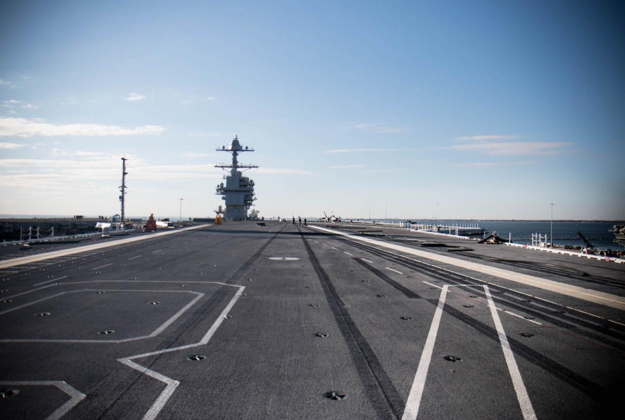 Flight deck of USS Ford