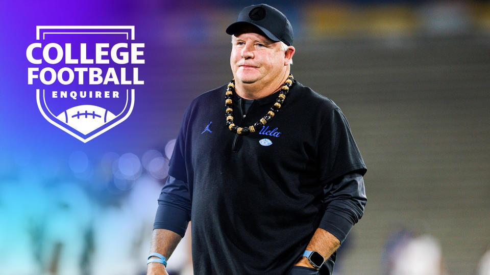 UCLA head coach Chip Kelly on the sidelines vs Cal
(Photo by Ric Tapia/Icon Sportswire via Getty Images)