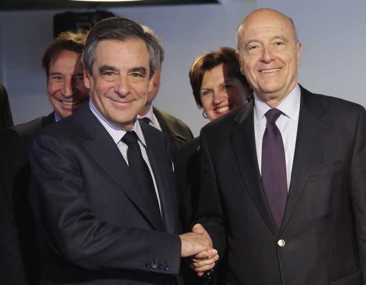 J-4 : Juppé soutient Fillon