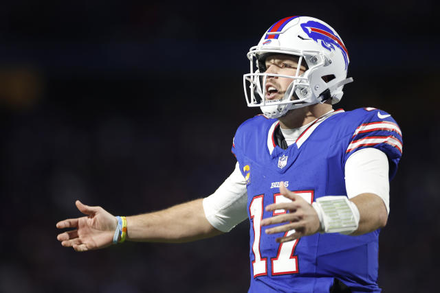 NFL picks against the spread: Bills have a lot of urgency going into game vs.  Eagles