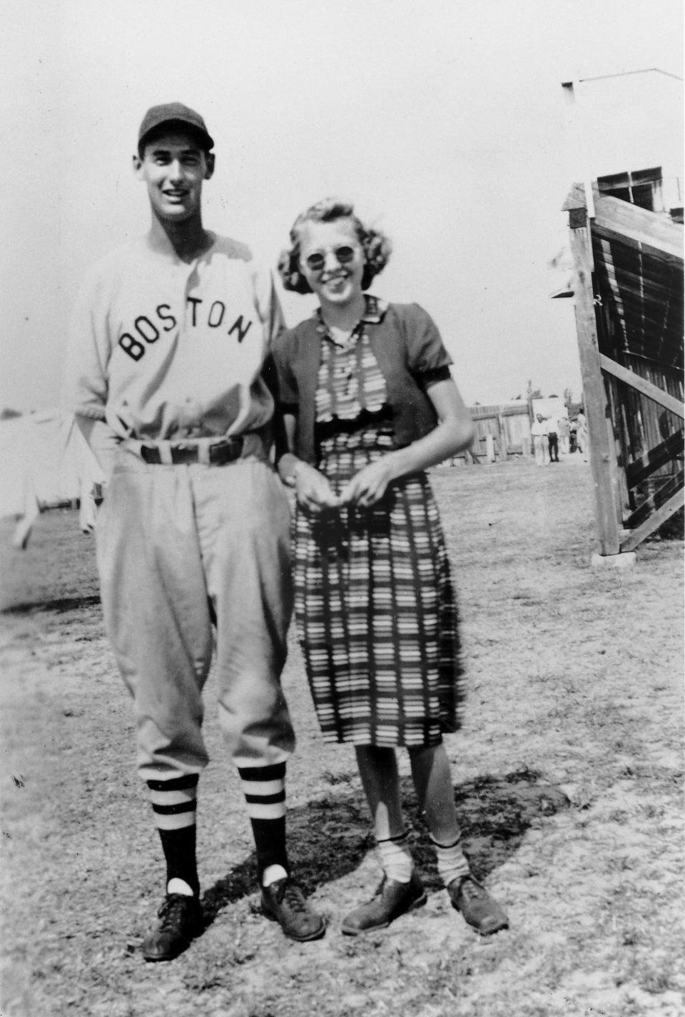 The “Splendid Splinter,” a young Ted Williams with friend June Deyoung, 1939.