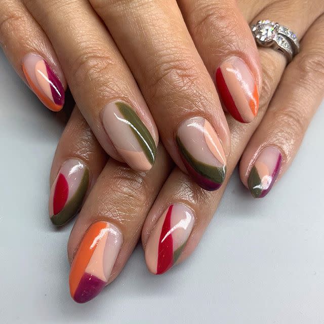 <p>Can't pick just one new season colour? With this manicure you can pick five instead.</p><p><a href="https://www.instagram.com/p/B12uVcwlPPg/" rel="nofollow noopener" target="_blank" data-ylk="slk:See the original post on Instagram;elm:context_link;itc:0;sec:content-canvas" class="link ">See the original post on Instagram</a></p>