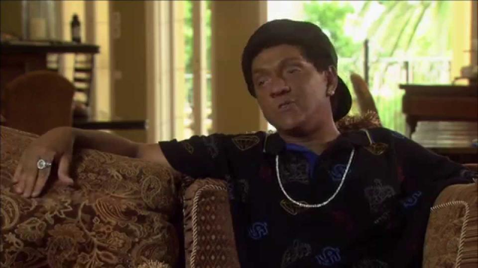 Lilley as S.Mouse in Angry Boys (Credit: ABC)