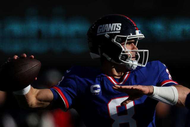 Daniel Jones: NY Giants want quarterback to be himself in 2022