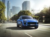 Im Luxussegment ist der Porsche Macan betroffen. 33.000 Exemplare müssen laut "Focus" umgerüstet werden.