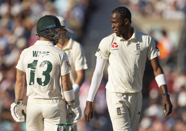 Jofra Archer stares at Matthew Wade in the Ashes.