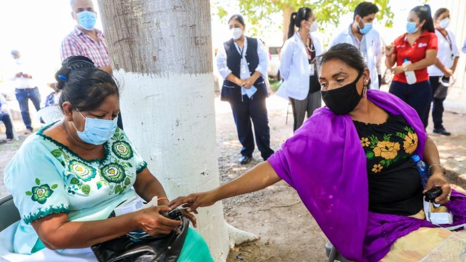 Mujeres yaquis