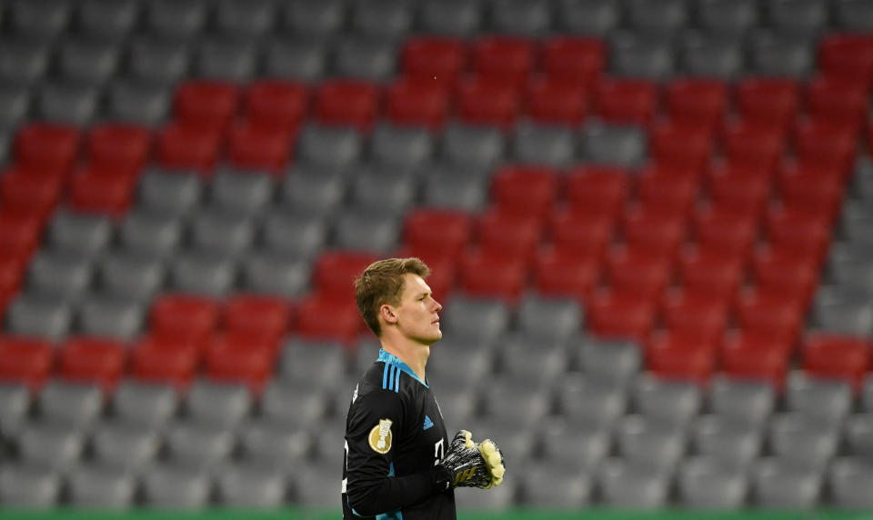 Soccer Football - DFB Cup - FC Duren v Bayern Munich - Allianz Arena, Munich, Germany - October 15, 2020  Bayern Munich's Alexander Nubel in action  REUTERS / Andreas Gebert  DFB regulations prohibit any use of photographs as image sequences and/or quasi-video REUTERS/Andreas Gebert