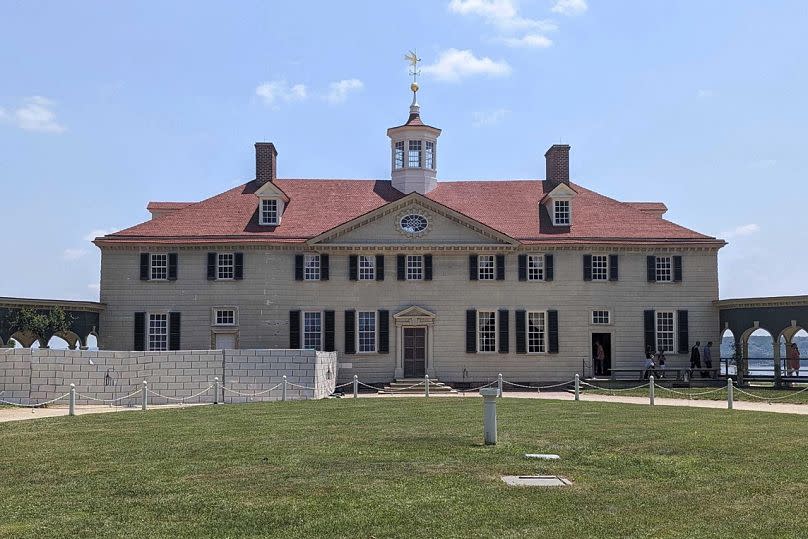 Imagen de Mount Vernon, la mansión de George Washington a orillas del río Potomac.