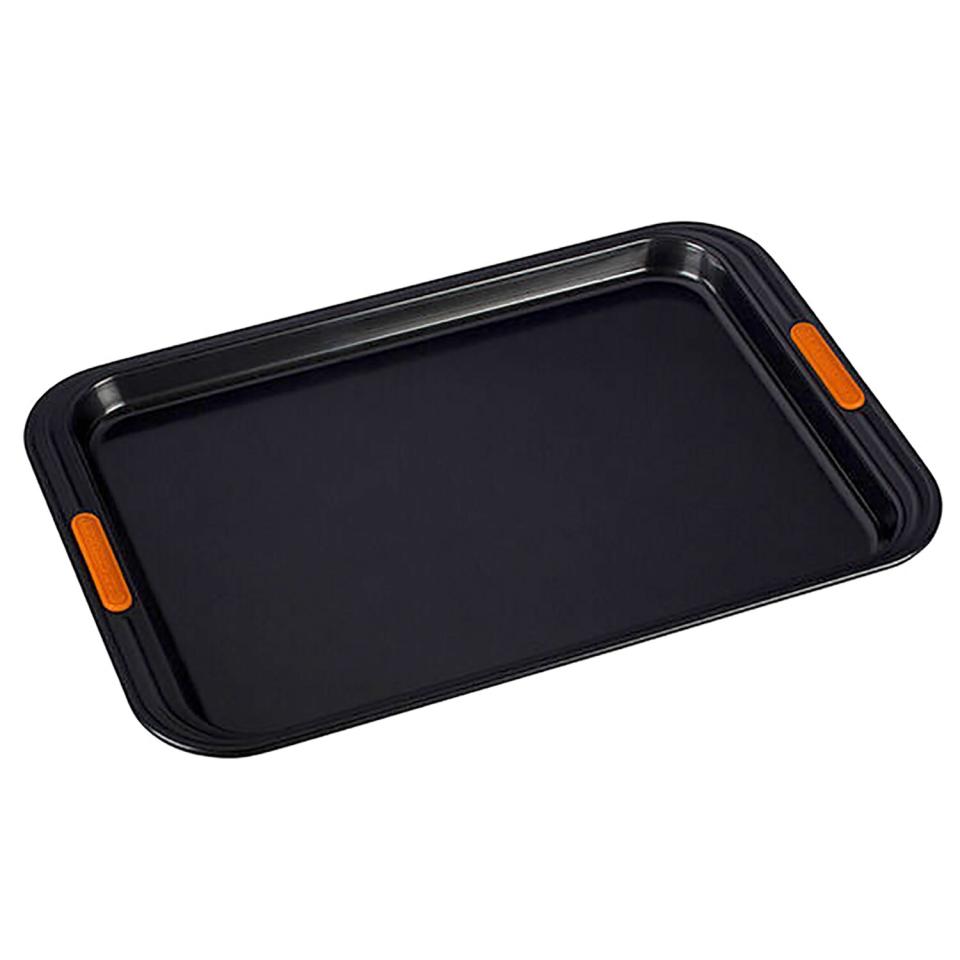 Le Creuset sheet pan