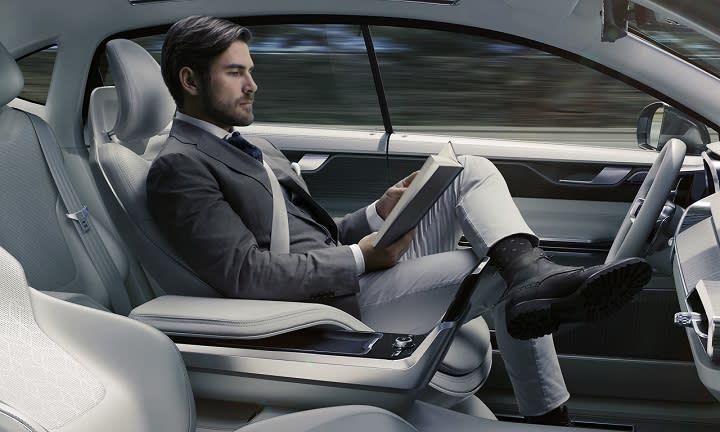 Volvo Concept 26 Autonomous Driving photo