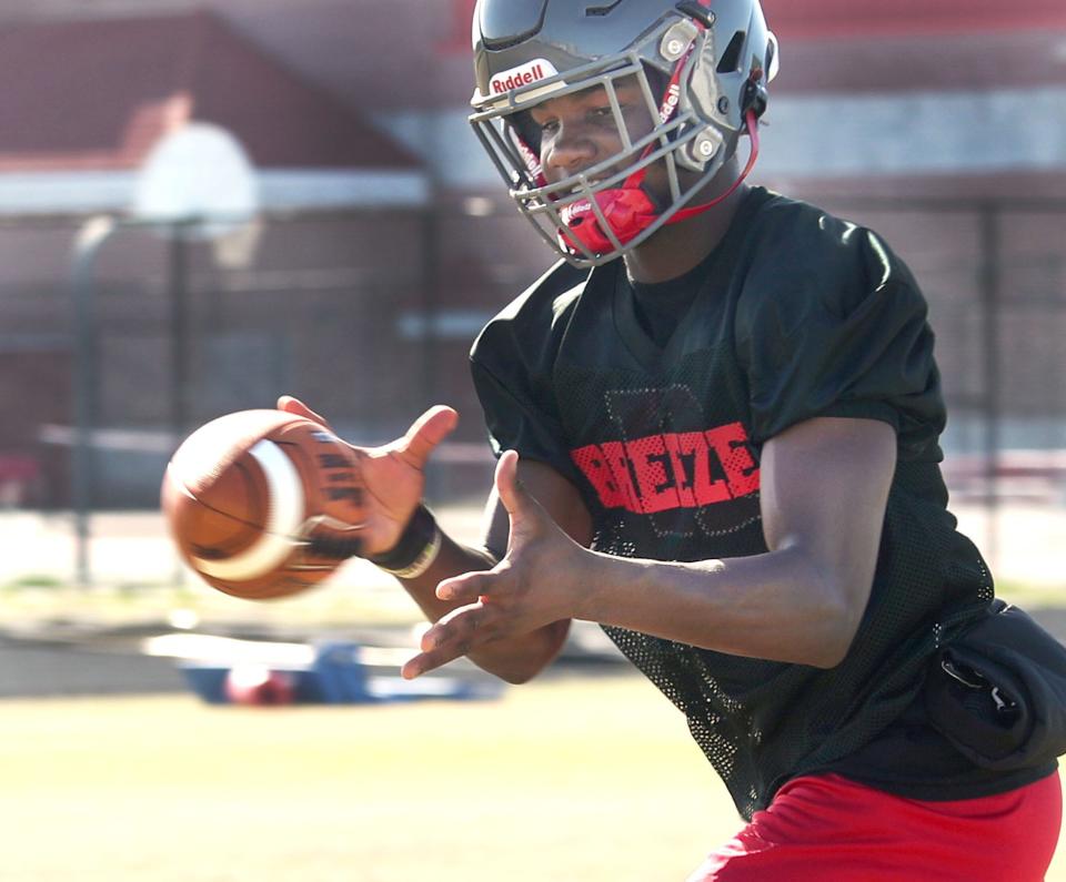 Seabreeze's Eli Campbell catches a pass as he runs a drilll, Monday April 25, 2022 during practice.