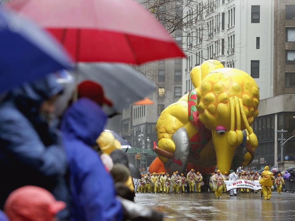 The Big Bird balloon sinks to the ground at the Macy's thanksgiving day parade 2006