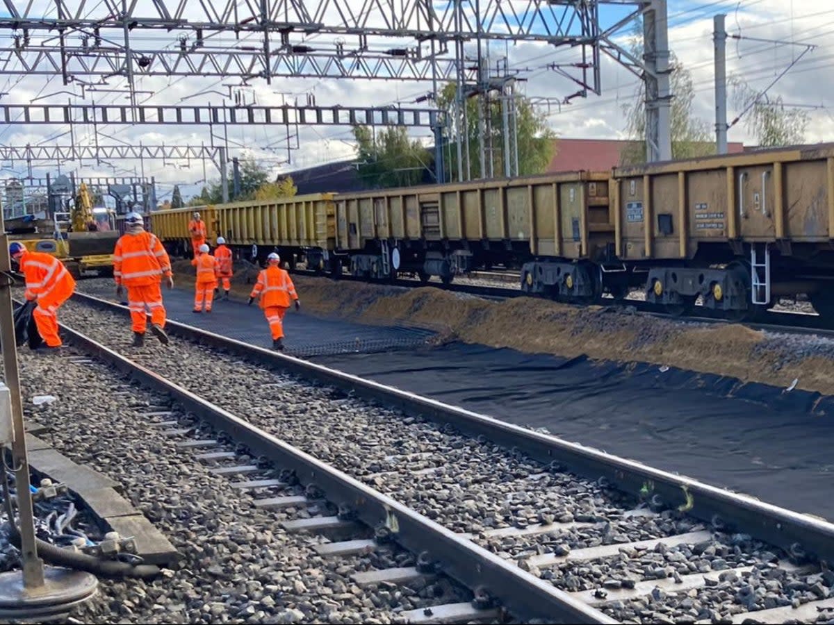 Orange alert: Network Rail staff working on lines in the Midlands (Network Rail)