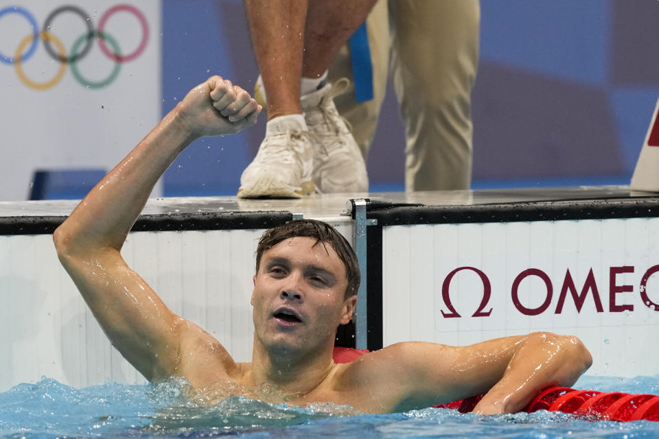 Robert Finke, of the United States, celebrates after winning the men's 800-meters freestyle final at the 2020 Summer Olympics, Thursday, July 29, 2021, in Tokyo, Japan. (AP Photo/Martin Meissner)