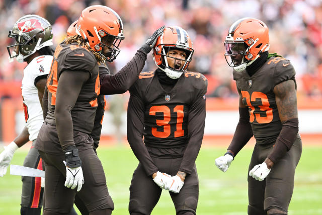 Thomes cancel Browns season tickets over Watson trade