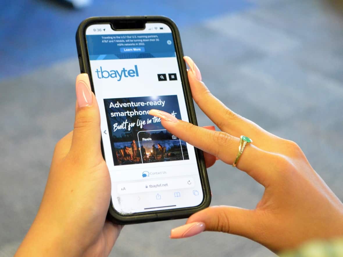 Tbaytel is experiencing outages on Friday morning as part of a national mobile and internet outage from Canadian telecommunications giant Rogers.  (Alex Brockman/CBC - image credit)