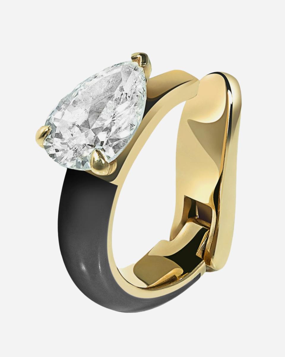 <p><a href="https://go.redirectingat.com?id=74968X1596630&url=https%3A%2F%2Fwww.olivela.com%2Fproducts%2Fdiamond-lemonade-pear-solitaire-ear-cuff-black&sref=https%3A%2F%2Fwww.elle.com%2Ffashion%2Ftrend-reports%2Fa60695984%2Fsummer-2024-jewelry-trends%2F" rel="nofollow noopener" target="_blank" data-ylk="slk:Shop Now;elm:context_link;itc:0;sec:content-canvas" class="link ">Shop Now</a></p><p>Diamond Lemonade Ear Cuff</p><p>olivela.com</p><p>$3110.00</p>