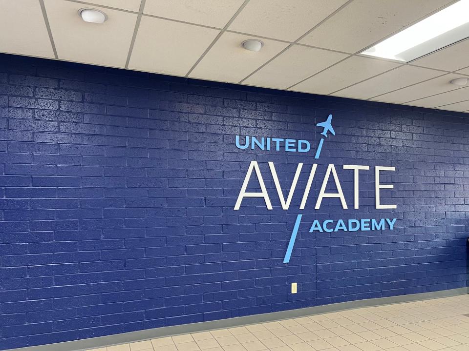 United Aviate Academy Tour