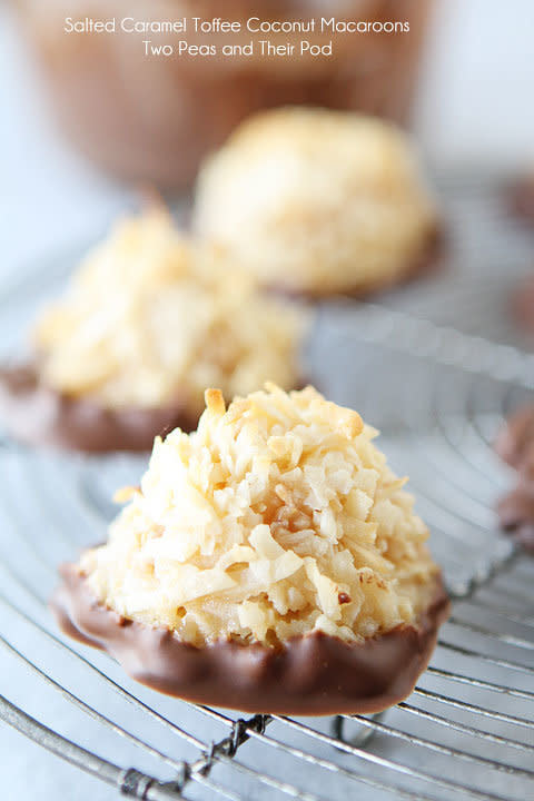 <strong>Get the <a href="http://www.twopeasandtheirpod.com/salted-caramel-toffee-coconut-macaroons/" target="_blank">Salted Caramel Macaroons</a> recipe from Two Peas And Their Pod</strong>