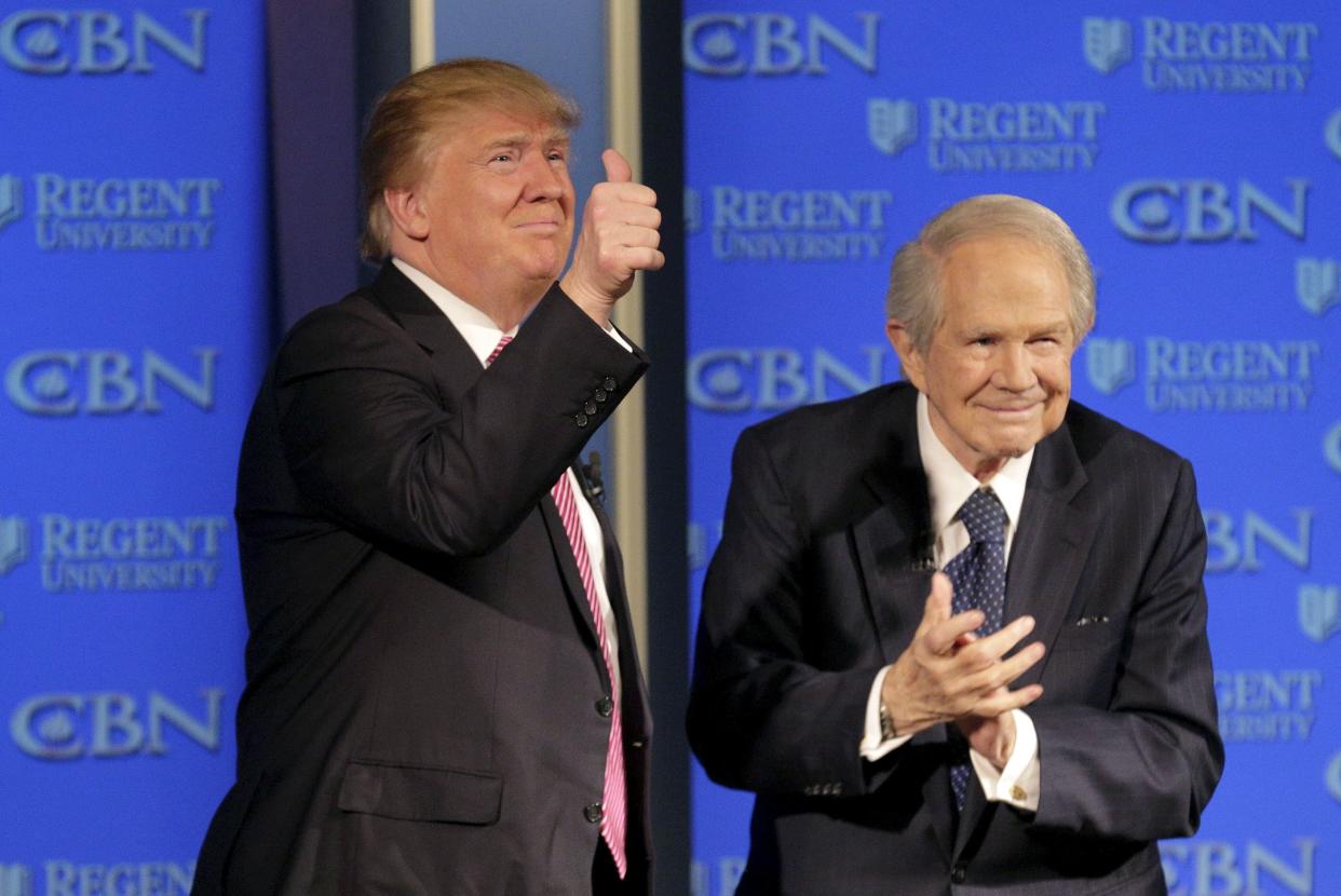 Trump appears with Pat Robertson at a campaign event at Regents University in Virginia on Feb. 24, 2016. (Photo: Joshua Roberts/Reuters)