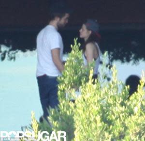 Robert Pattinson y Kristen Stewart via Daily Mail