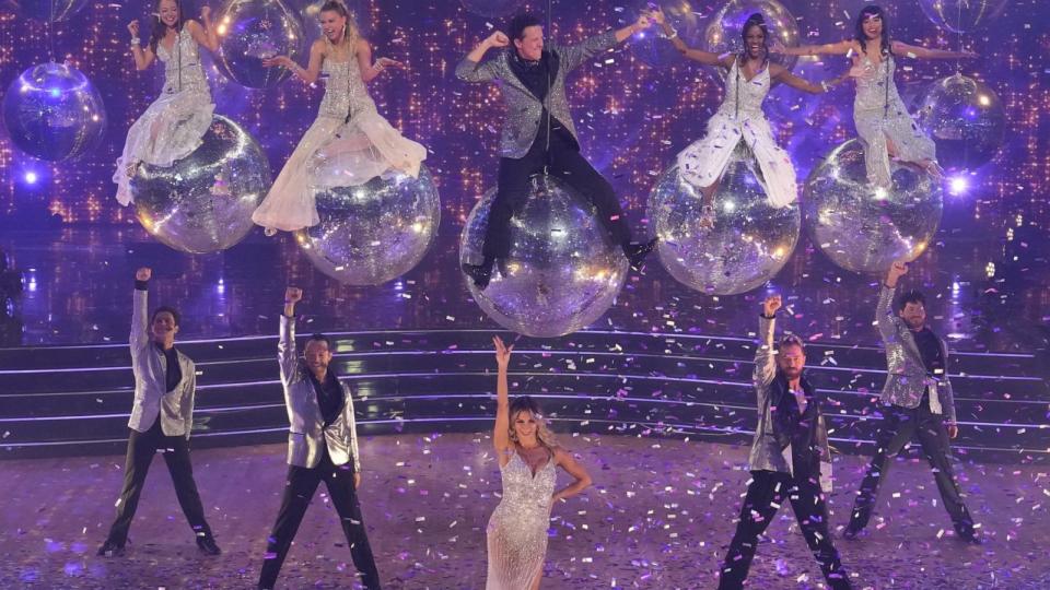 PHOTO: The opening number from the 'Dancing with the Stars' Season 32 finale (ABC Television)