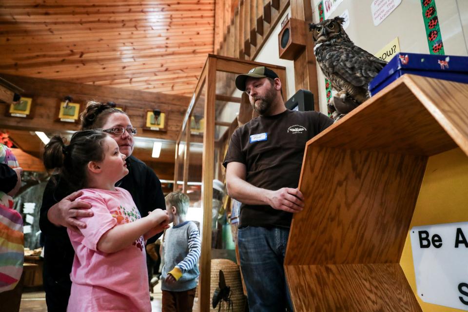 Children and families took part in the Give BIG Green Bay 2023 at the Bay Beach Wildlife Sanctuary’s “Critters and Cookies” event, which was one of several events hosted by participating nonprofits to share their work.