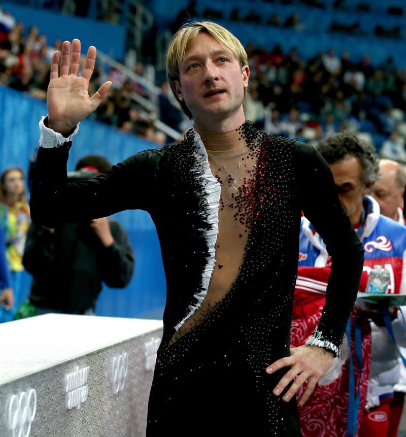 plushenko out injured