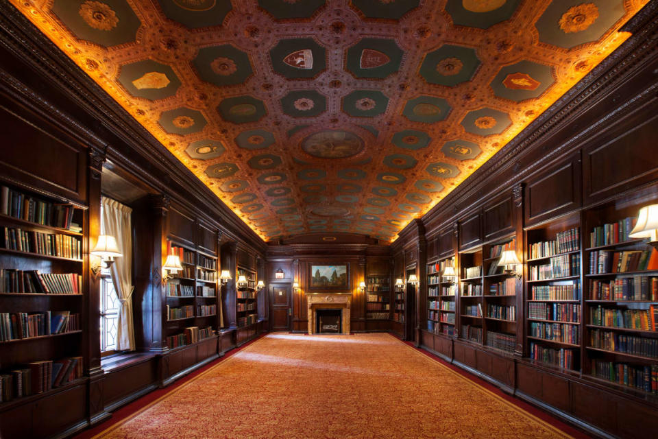 <div class="inline-image__caption"><p>The Library of the Villard Mansion.</p></div> <div class="inline-image__credit">Courtesy of Lotte New York Palace Hotel</div>