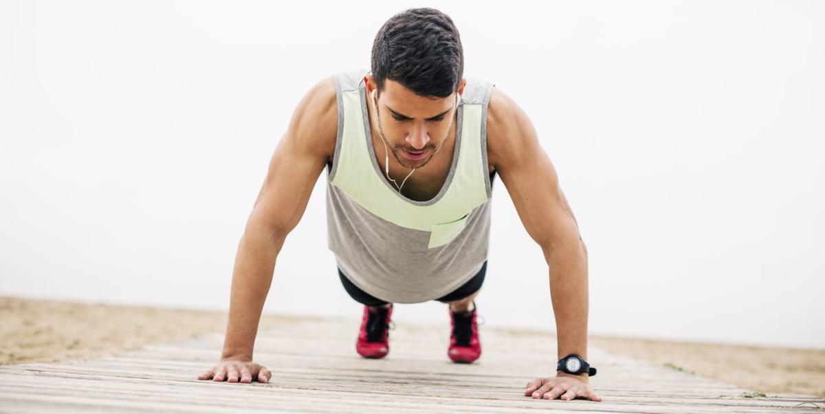 Here's What 200 Pushups a Day for a Month Did to This Guy's Body