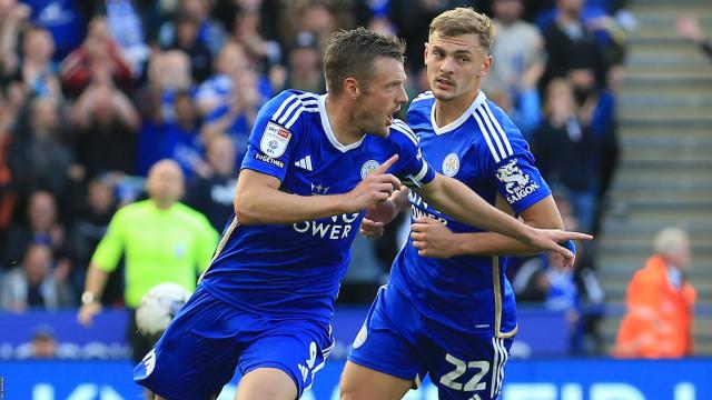 Leicester City 1-0 Bristol City: Vardy scores from the spot as Foxes beat  Robins