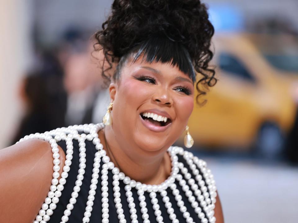 Lizzo attends The 2023 Met Gala (Getty Images for Karl Lagerfeld)