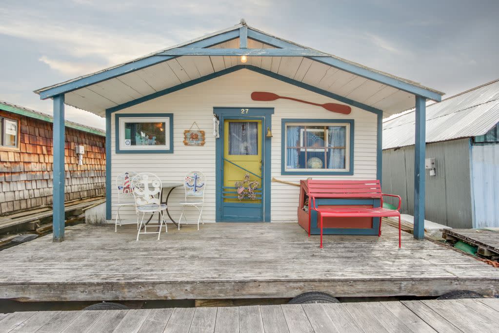 Lake Pend Oreille Floating Home