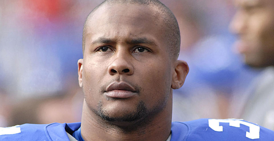 New York Giants # 34 running back Derrick Ward on the sidelines during the Houston Texans vs New York Giants game on November 5, 2006 at Giants Stadium . .The Giants won 14-10. (Photo by Tom Berg/NFLPhotoLibrary)