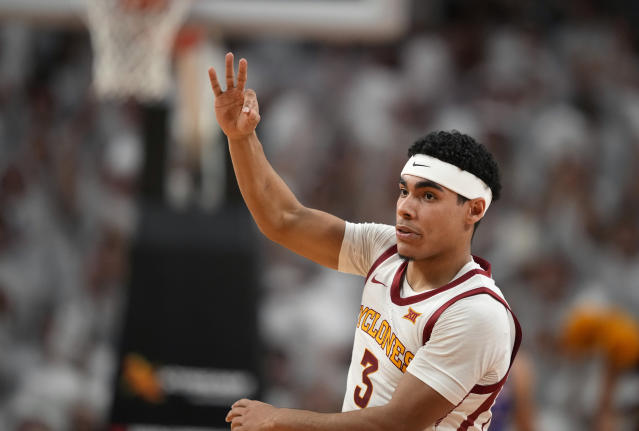 Tre King helps No. 23 Iowa State top No. 7 Kansas 79-75 - Yahoo Sports