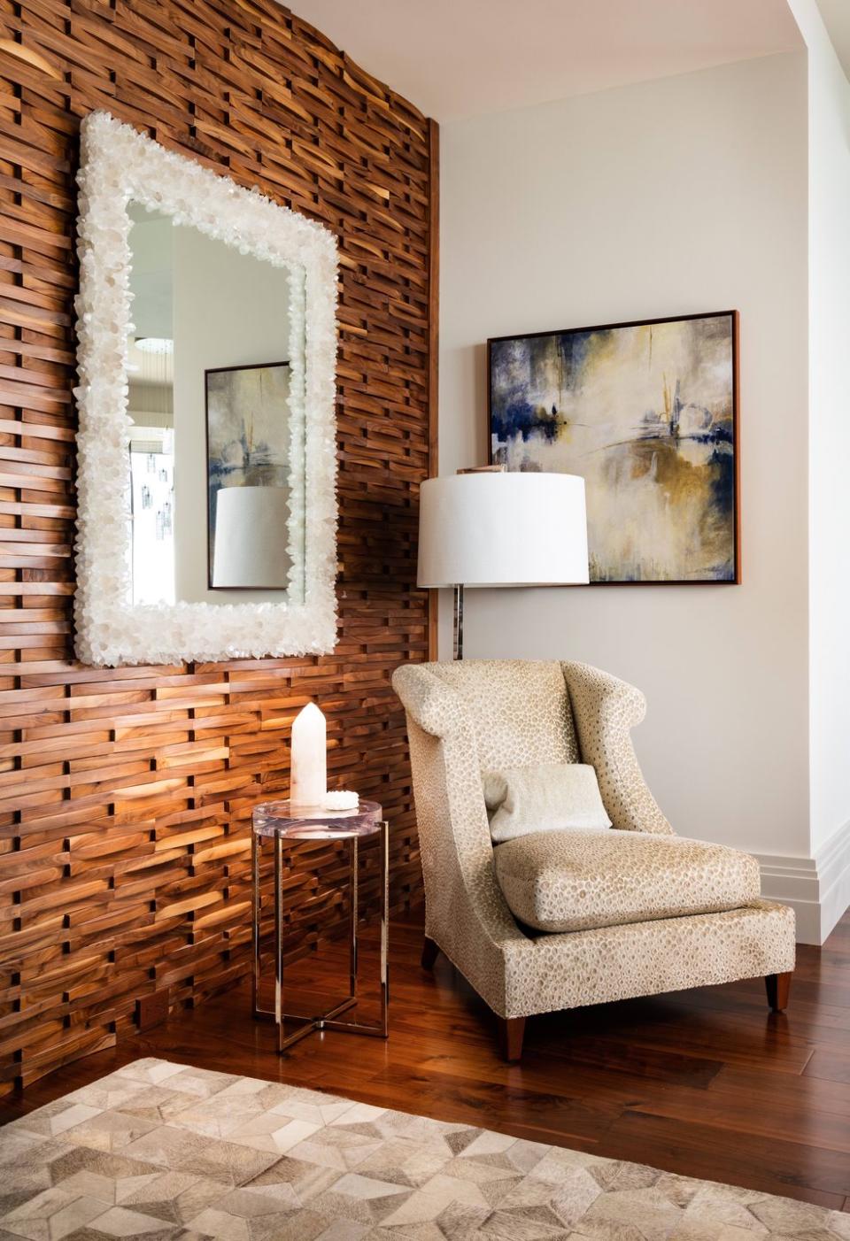 <p>Wood wall texture is stunning and unexpected in a space from <a href="https://deringhall.com/architects/mark-p-finlay-architects" rel="nofollow noopener" target="_blank" data-ylk="slk:Mark P. Finlay Architects;elm:context_link;itc:0;sec:content-canvas" class="link ">Mark P. Finlay Architects</a>.</p>