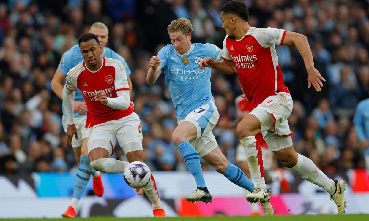 <span>Kevin De Bruyne probing at Arsenal during the goalless draw at the Etihad.</span><span>Photograph: Tom Jenkins/The Guardian</span>