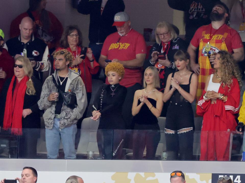 (L-R bottom row) Andrea Swift, RIOT, Ice Spice, Taylor Swift, Blake Lively. (Top row) Ed Kelce (3rd from L), Donna Kelce, Jason Kelce.
