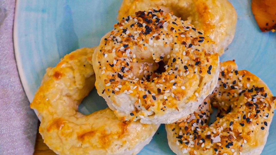 <p>Sure, you could hit up the bagel shop. But if you really want to make memories, then there's nothing like making your own — and this recipe makes that doable for even the most novice bakers. Plus, the kids will have a blast kneading and shaping the dough.</p> <p><a href="https://www.thedailymeal.com/recipe-for-three-ingredient-bagels?referrer=yahoo&category=beauty_food&include_utm=1&utm_medium=referral&utm_source=yahoo&utm_campaign=feed" rel="nofollow noopener" target="_blank" data-ylk="slk:For the Three-Ingredient Bagels recipe, click here.;elm:context_link;itc:0;sec:content-canvas" class="link ">For the Three-Ingredient Bagels recipe, click here. </a></p>