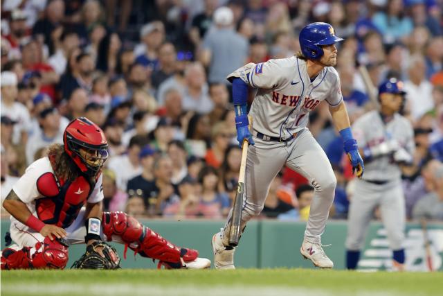 Mets settle for split after Red Sox hit 4 homers off Scherzer