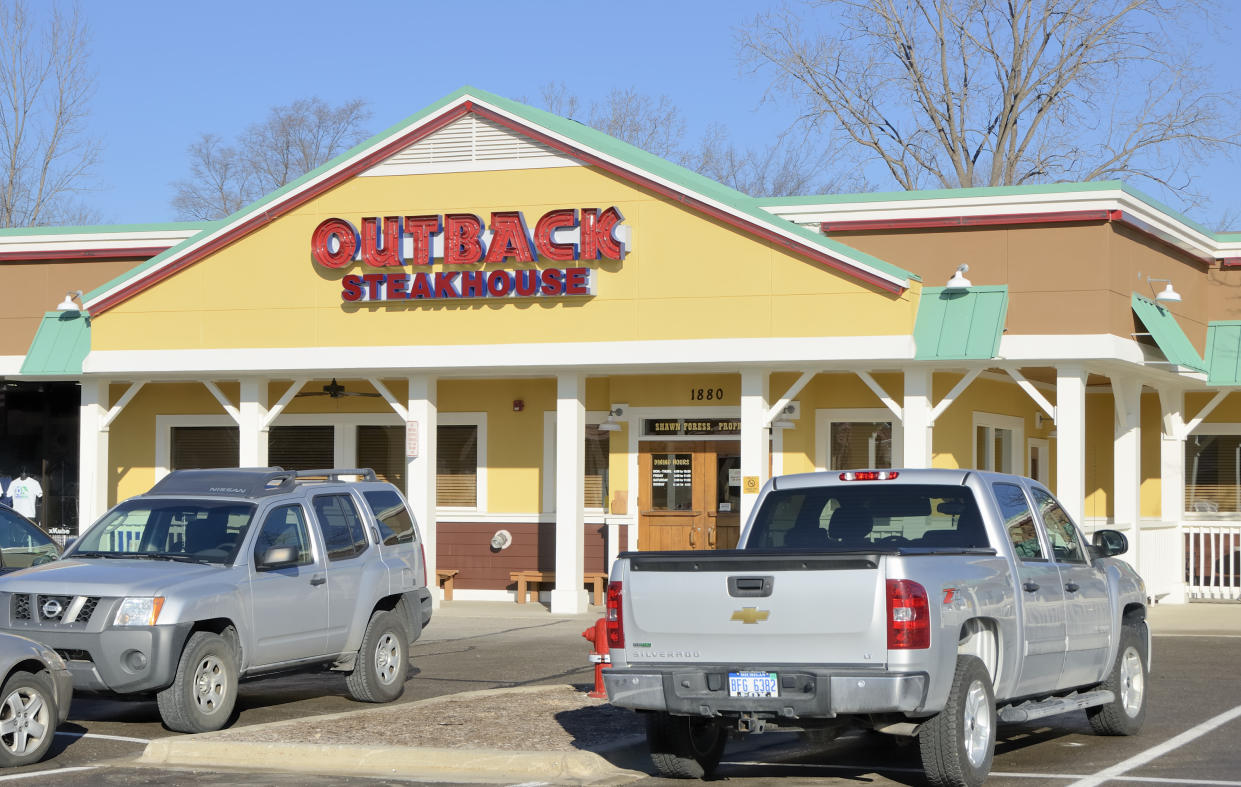 A mom says Outback Steakhouse asked her 4-year-old with neurological challenges to leave (Credit: Getty Images)