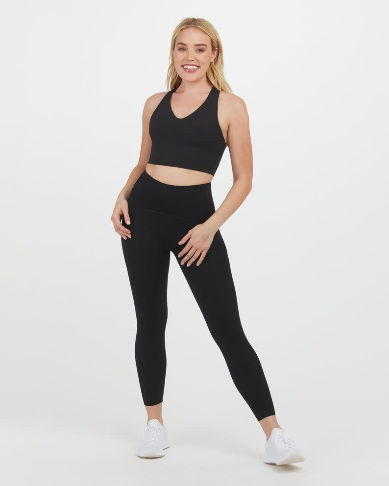 9) Booty Boost Perfect Pocket Active 7/8 Leggings