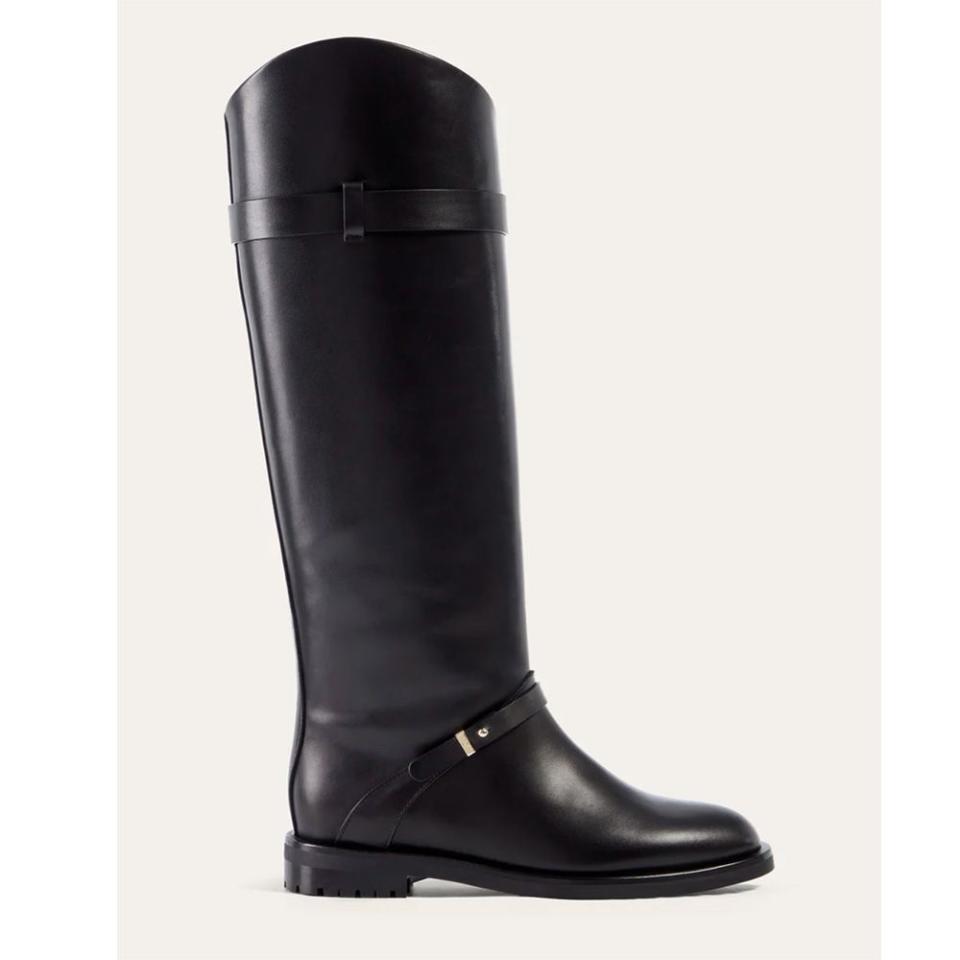 <p><a href="https://dearfrances.com/collections/all-styles/products/saddle-boot-black" rel="nofollow noopener" target="_blank" data-ylk="slk:Shop Now;elm:context_link;itc:0;sec:content-canvas" class="link ">Shop Now</a></p><p>Saddle Equestrian Boot</p><p>dearfrances.com</p><p>$790.00</p><span class="copyright">Dear Frances</span>