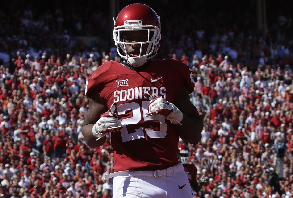 Joe Mixon has 1,183 rushing yards in 2016. (Getty)