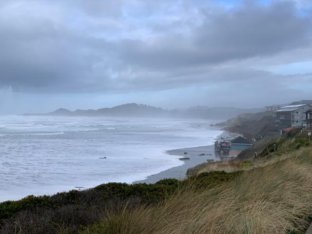 Oregon Health Authority lifts warning of unsafe water at Nye Beach in ...