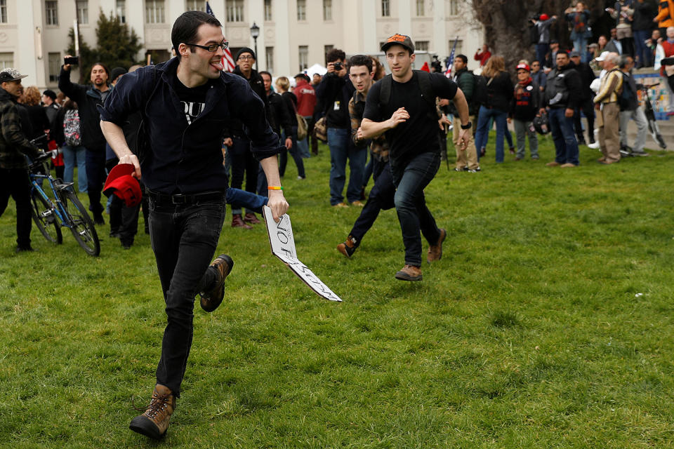 Pro-Trump rally turns violent in Berkeley